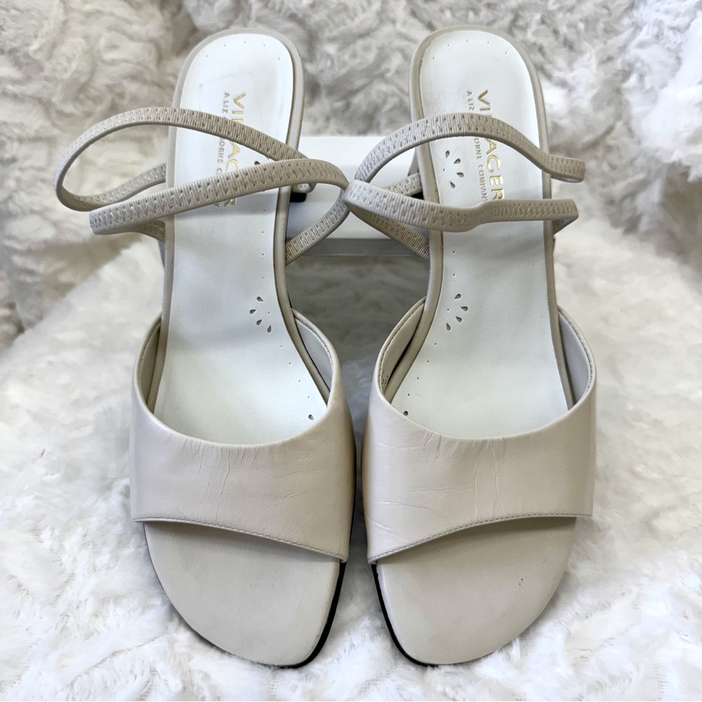 Villager by Liz Claiborne Chunky Heel Darcy Sandals in Bone Women's 8.5M